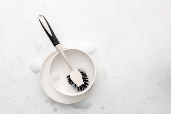 Manor Road Black & Pebble Dish Brush