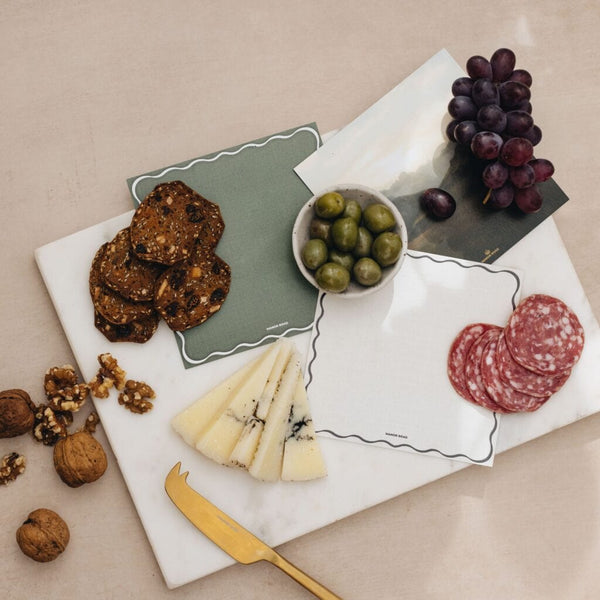 Manor Road Linen (Scallop White & Black) Presentation Card 8pk